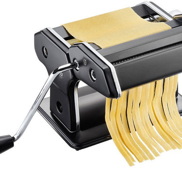 Pasta machine 